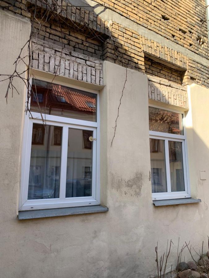 Old Studio Apartment فيلنيوس المظهر الخارجي الصورة
